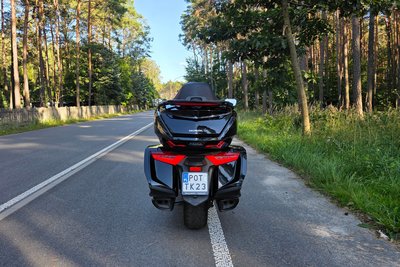 Thumbnail 4 – Honda Goldwing GL1800D