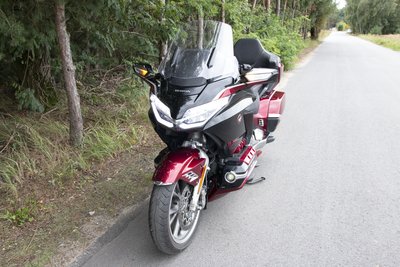 Miniatura 3 – Honda Goldwing Tour