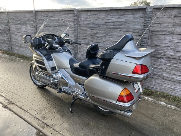 Zdjęcie 5 – Honda Goldwing GL1800