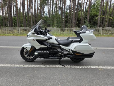 Miniatura 7 – Honda Goldwing GL1800D