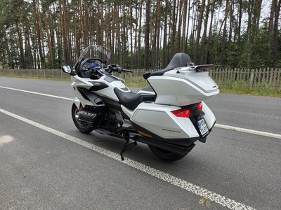 Miniatura 6 – Honda Goldwing GL1800D