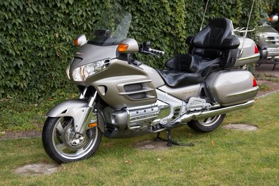 Miniatura 2 – Honda Goldwing GL1800