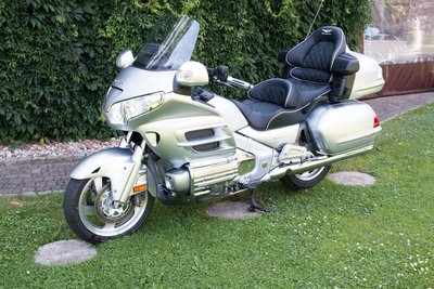 Miniatura 2 – Honda Goldwing GL1800