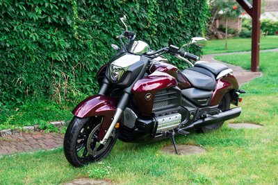 Miniatura 2 – Honda Valkyrie GL1800C