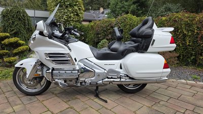 Miniatura 1 – Honda Goldwing GL1800