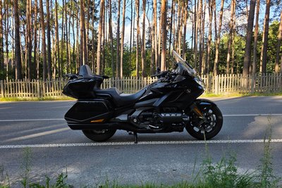 Thumbnail 2 – Honda Goldwing GL1800D