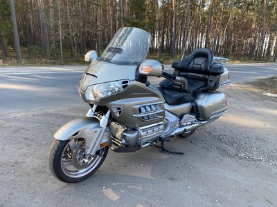 Miniatura 1 – Honda Goldwing GL1800