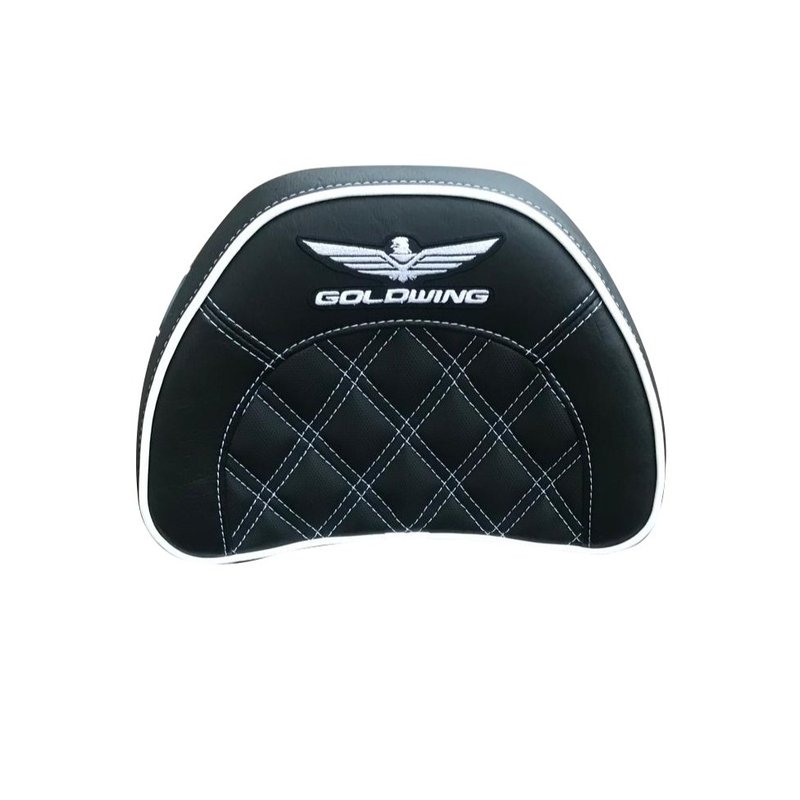 Zdjęcie 1 – Obszycie oparcia lędźwiowego z kieszenią