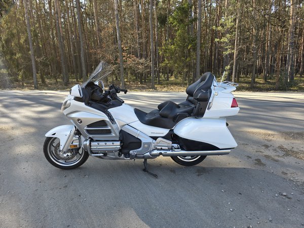 Zdjęcie 2 – Honda Goldwing GL1800