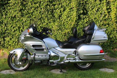 Miniatura 2 – Honda Goldwing GL1800