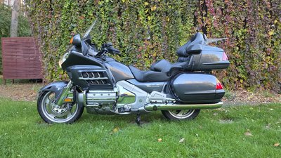 Miniatura 2 – Honda Goldwing GL1800