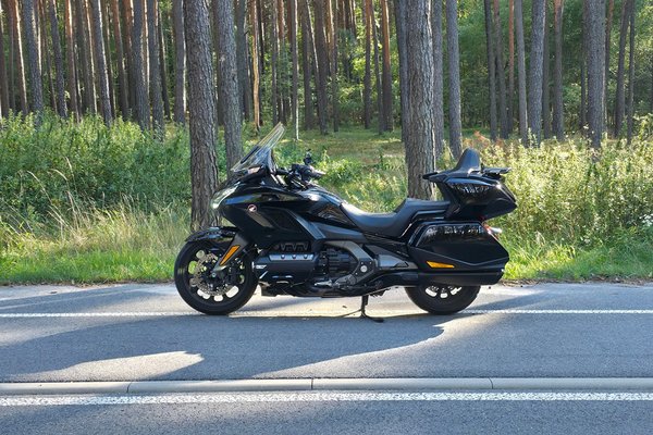 Photo 14 – Honda Goldwing GL1800D