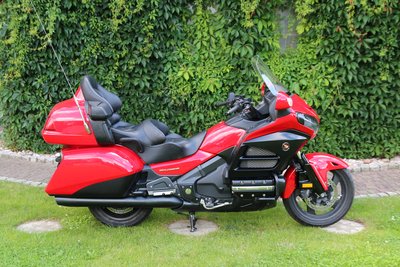 Miniatura 2 – Honda Goldwing GL1800