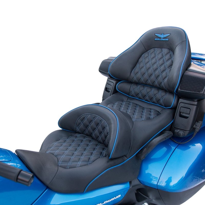 Zdjęcie 2 – Obszycie siedzenia - usługa