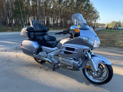 Miniatura 6 – Honda Goldwing GL1800