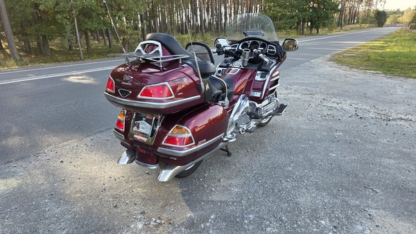 Zdjęcie 8 – Honda Goldwing GL1800